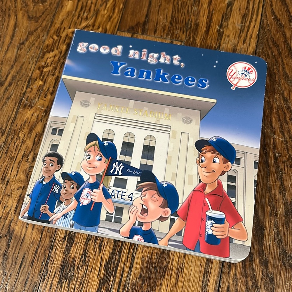 ⚡️ MLB Good Night Yankees Bedtime Book